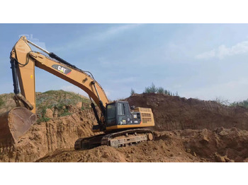 Гусеничный экскаватор CATERPILLAR 349
