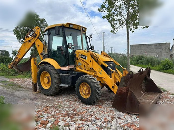 Экскаватор-погрузчик JCB 3CX