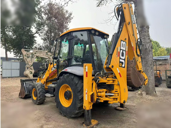 Экскаватор-погрузчик JCB 3CX