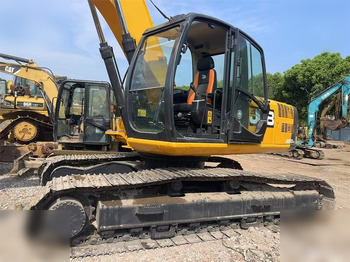 Гусеничный экскаватор JCB JS220 LC: фото 4