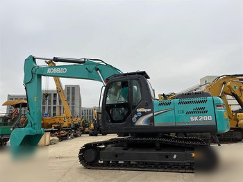 Гусеничный экскаватор KOBELCO