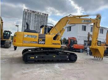 Гусеничный экскаватор KOMATSU PC220-8