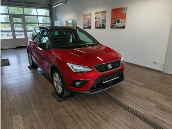Внедорожник Seat Arona 1,5TSI FR*AHK*NAVI*ACC*LED*BEATS*R-KAM*DAB: фото 3
