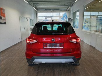 Внедорожник Seat Arona 1,5TSI FR*AHK*NAVI*ACC*LED*BEATS*R-KAM*DAB: фото 5