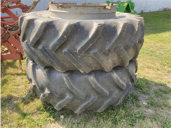 : фото в шапке страницы