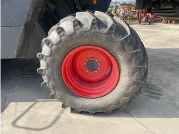 Зерноуборочный комбайн CLAAS MIETITREBBIA LEXION 570TT: фото 5