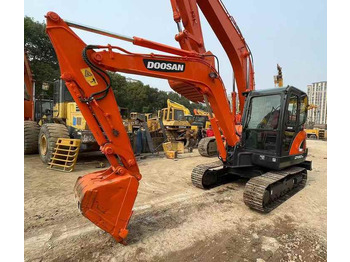 Экскаватор DOOSAN DX60
