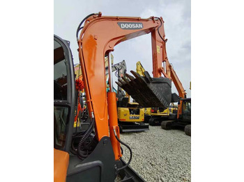 Гусеничный экскаватор Used Digger DOOSAN DX60 Construction Machinery Construction Digger Used DOOSAN DX60 Cheap Excavator: фото 3