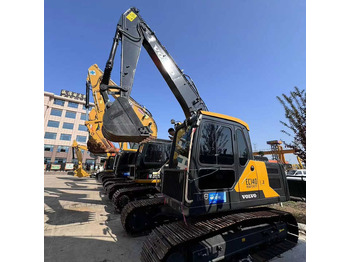 Гусеничный экскаватор VOLVO EC140