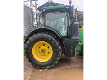 Трактор John Deere 8320R: фото 4