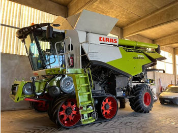 Зерноуборочный комбайн CLAAS Lexion 760