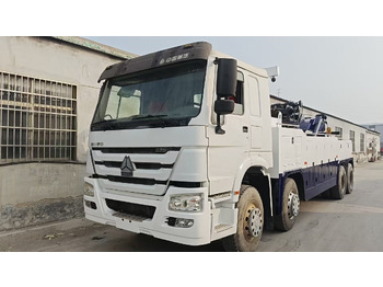 Эвакуатор SINOTRUK