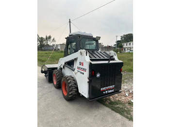 Мини-погрузчик с бортовым поворотом BOBCAT S16: фото 5