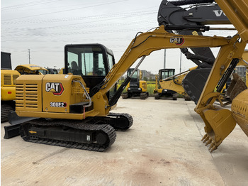 Мини-экскаватор CATERPILLAR 306E2