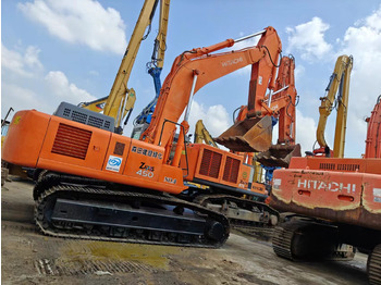 Гусеничный экскаватор HITACHI