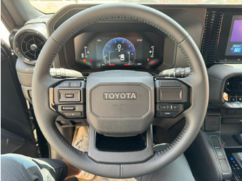 Легковой автомобиль TOYOTA