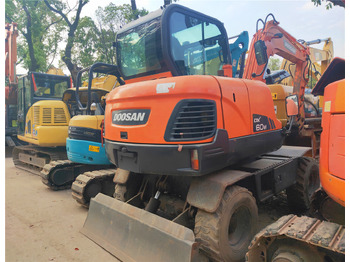 Мини-экскаватор DOOSAN DX60W