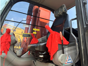 Гусеничный экскаватор Hitachi ZX200 Excavator Click for Discount: фото 2 Гусеничный экскаватор Hitachi ZX200 Excavator Click for Discount: фото 2