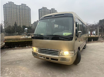 Микроавтобус TOYOTA