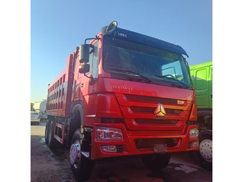 Грузовик SINOTRUK HOWO