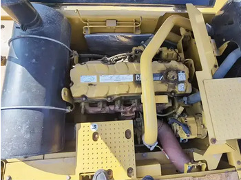 Гусеничный экскаватор 2022 Caterpillar 330D: фото 5