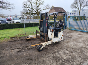 Мобильный вилочный погрузчик MOFFETT