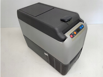 Кабина и интерьер MERCEDES-BENZ