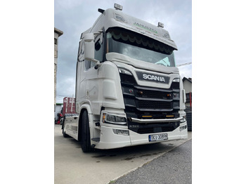 Тягач SCANIA R520 V8: фото 2 Тягач SCANIA R520 V8: фото 2