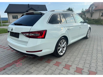 Универсал Skoda Superb 2.0 TSI 4x4 Sportline DSG: фото 4 Универсал Skoda Superb 2.0 TSI 4x4 Sportline DSG: фото 4