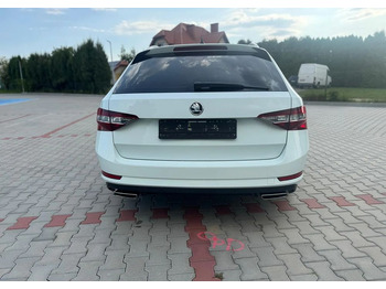 Универсал Skoda Superb 2.0 TSI 4x4 Sportline DSG: фото 5 Универсал Skoda Superb 2.0 TSI 4x4 Sportline DSG: фото 5