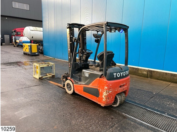 Электропогрузчик Toyota 8FBEKT18 1800KG, 4.7M, 6492h, charger: фото 4