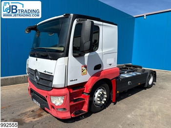 Тягач MERCEDES-BENZ Actros 1843
