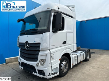Тягач MERCEDES-BENZ Actros 1843