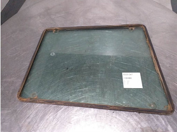 : фото в шапке страницы