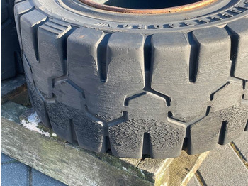 Шины и диски для Строительной техники Linde -Trelleborg 200/50-10-Tire/Reifen/Band: фото 3