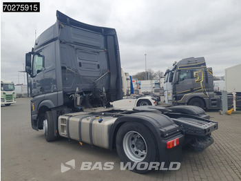 Тягач Mercedes-Benz Actros 1851 4X2 BigSpace 2x Tanks: фото 2
