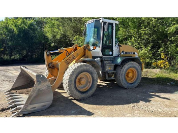 Колёсный погрузчик LIEBHERR L 514