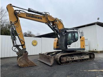 Гусеничный экскаватор LIEBHERR R 926