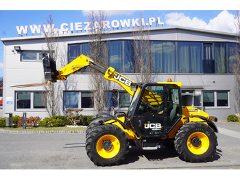 Телескопический фронтальный погрузчик JCB