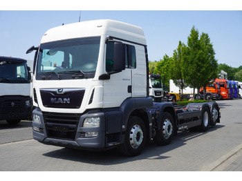 Грузовик-шасси MAN TGS 35.420 8x2 / Chassis 6.4 m / 3 steered axles: фото 2