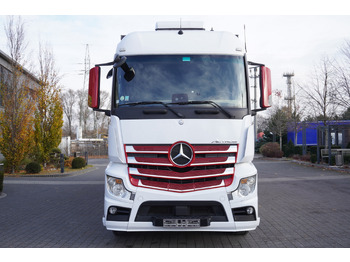 Тентованный грузовик MERCEDES-BENZ Actros 1835 E6 4×2 / Curtainsider 21 pallets / tail lift 1.5t: фото 4
