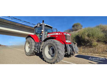 Трактор MASSEY FERGUSON