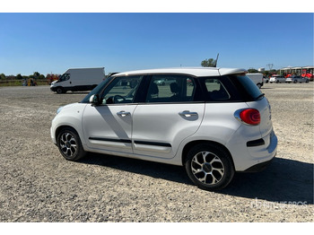 Легковой автомобиль FIAT