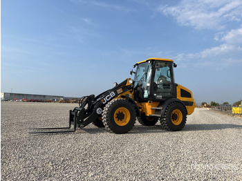 Колёсный погрузчик JCB 409