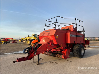 Пресс-подборщик рулонный MASSEY FERGUSON 100 series