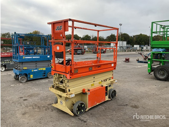 Ножничный подъемник JLG