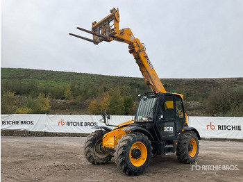 Телескопический погрузчик JCB