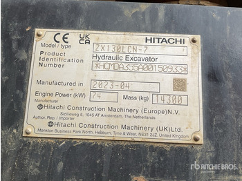 Гусеничный экскаватор HITACHI ZX130LCN-7