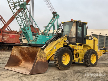 Колёсный погрузчик CATERPILLAR 930H