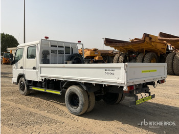 Грузовик бортовой/ Платформа 2014 Mitsubishi Canter 4x2 Crew Cab Flatbed Truck: фото 3